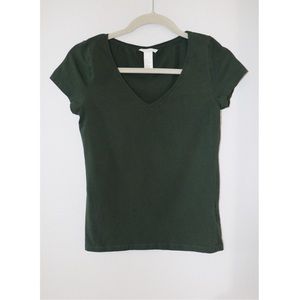 H&M green Vneck T-shirt